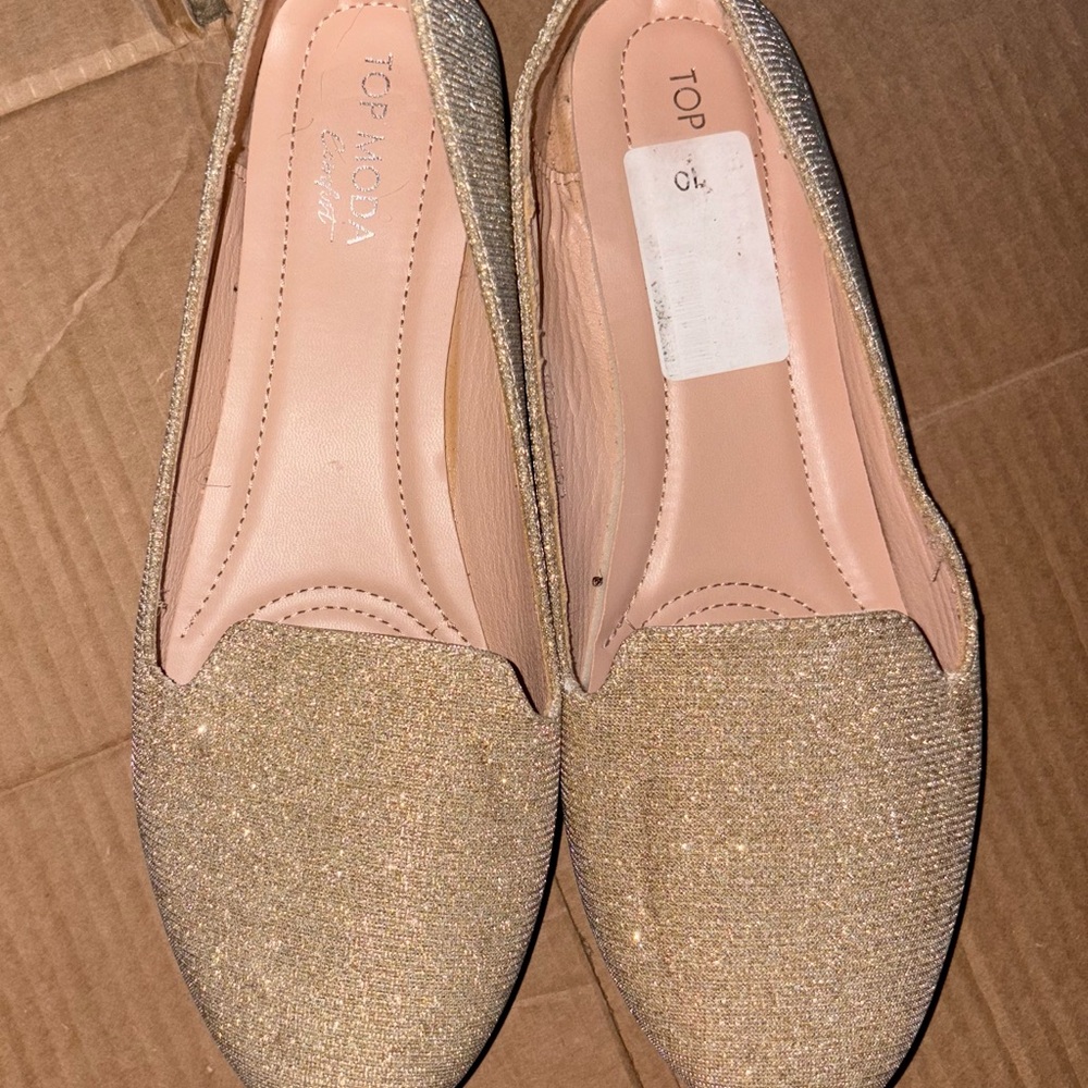 TOP Moda Women's Sparkling Gold Flats